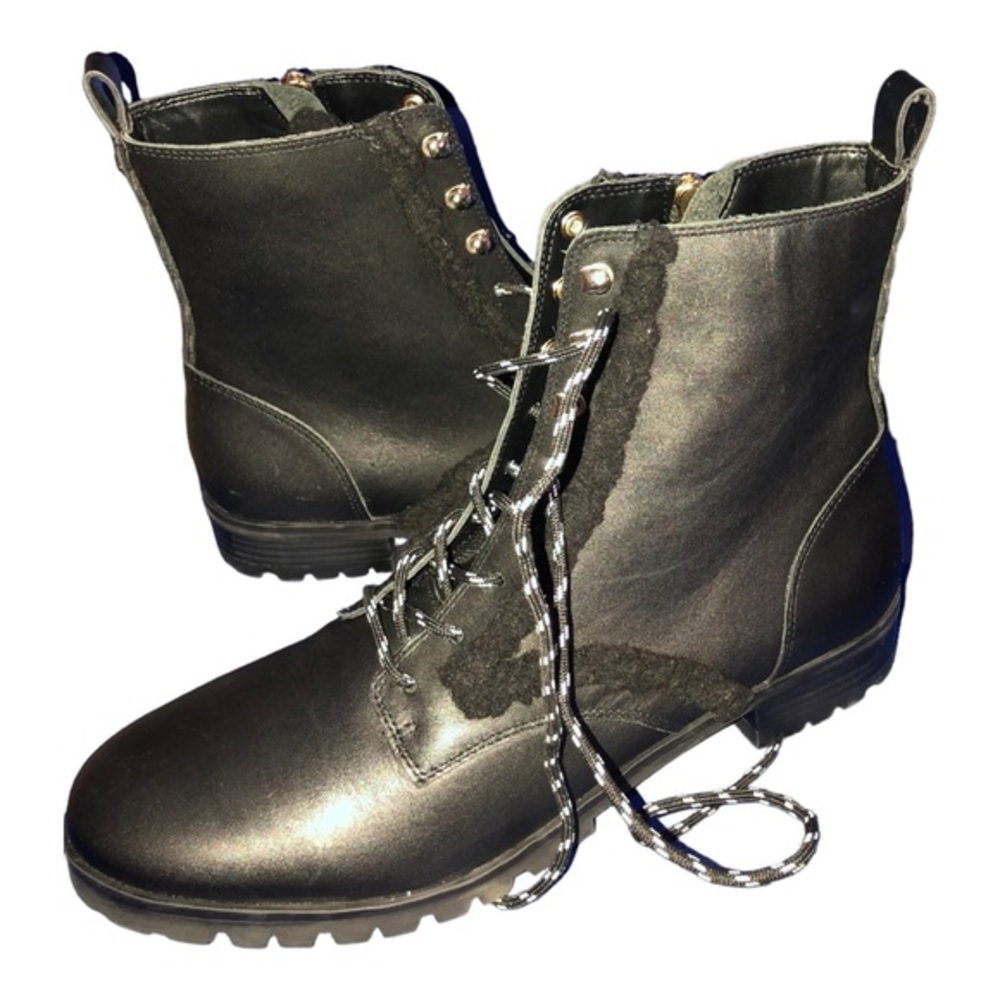 Kate Spade Women's Black Raquelle Lace Up shearling trim Combat Boots size 8 new